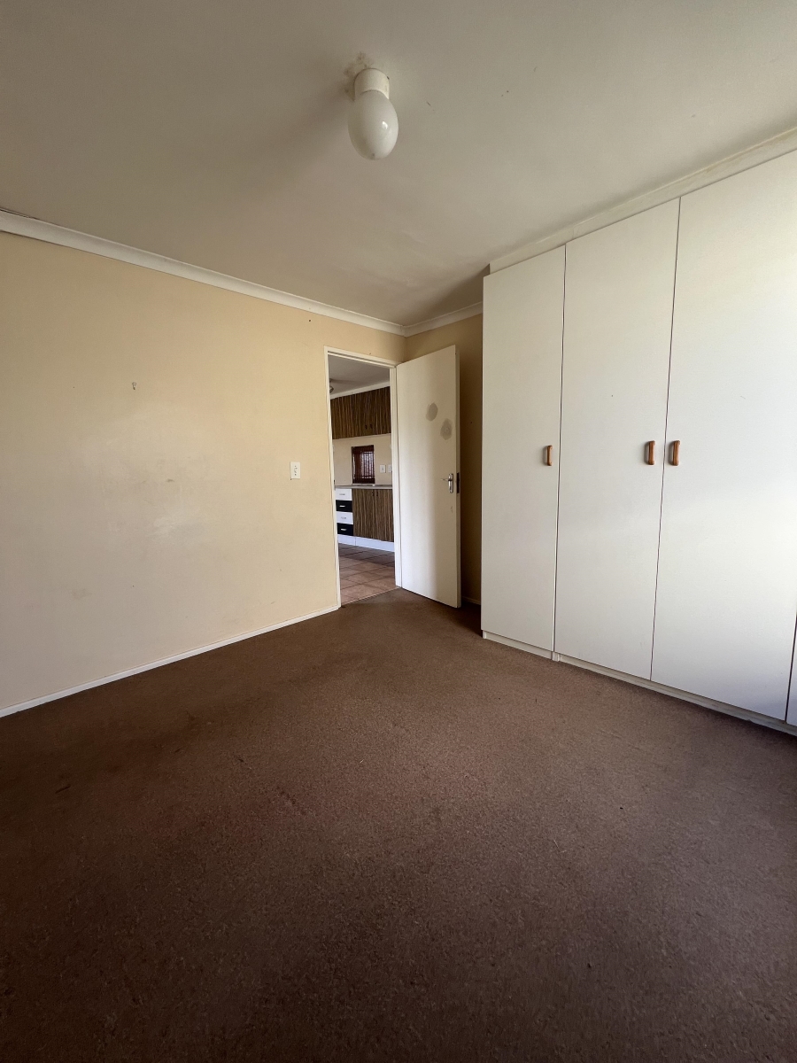 2 Bedroom Property for Sale in Fairview Golf Estate Western Cape
